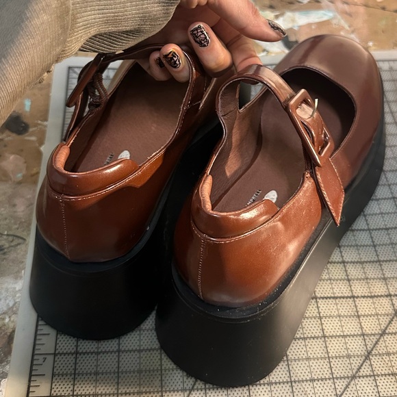 Women’s Platform Mary Jane Shoes - Jeffrey Campbell x Free People collection 7.5 - Picture 3 of 4